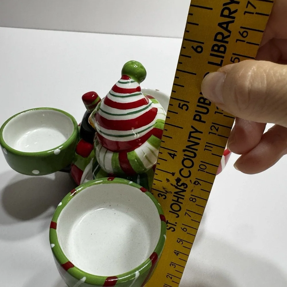 Linens 'n Things Snowman & Penguin Tealight Holder 4 Christmas New Fun Gift